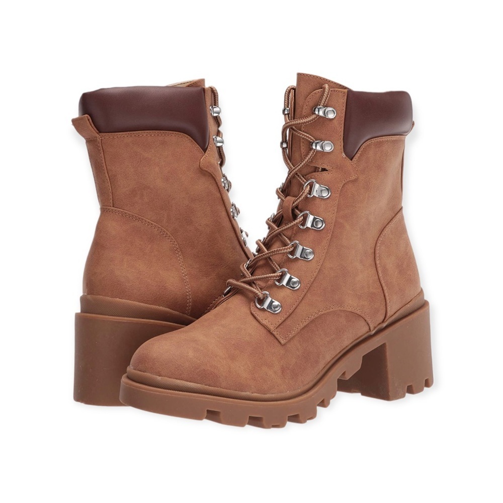 REPORT Tan Savanna Lug Boot 9 NWT